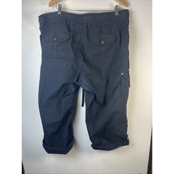 Avenue by City Chic Ladies Black Cargo Style Pant Elastic Waist Cotton SZ 18 - Picture 6 of 11